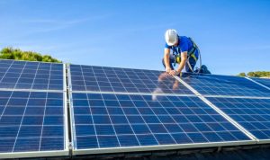 Installation et mise en production des panneaux solaires photovoltaïques à Ussac